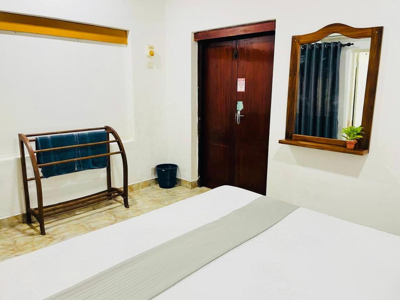 Hotel The Beez Negombo Zewnętrze zdjęcie